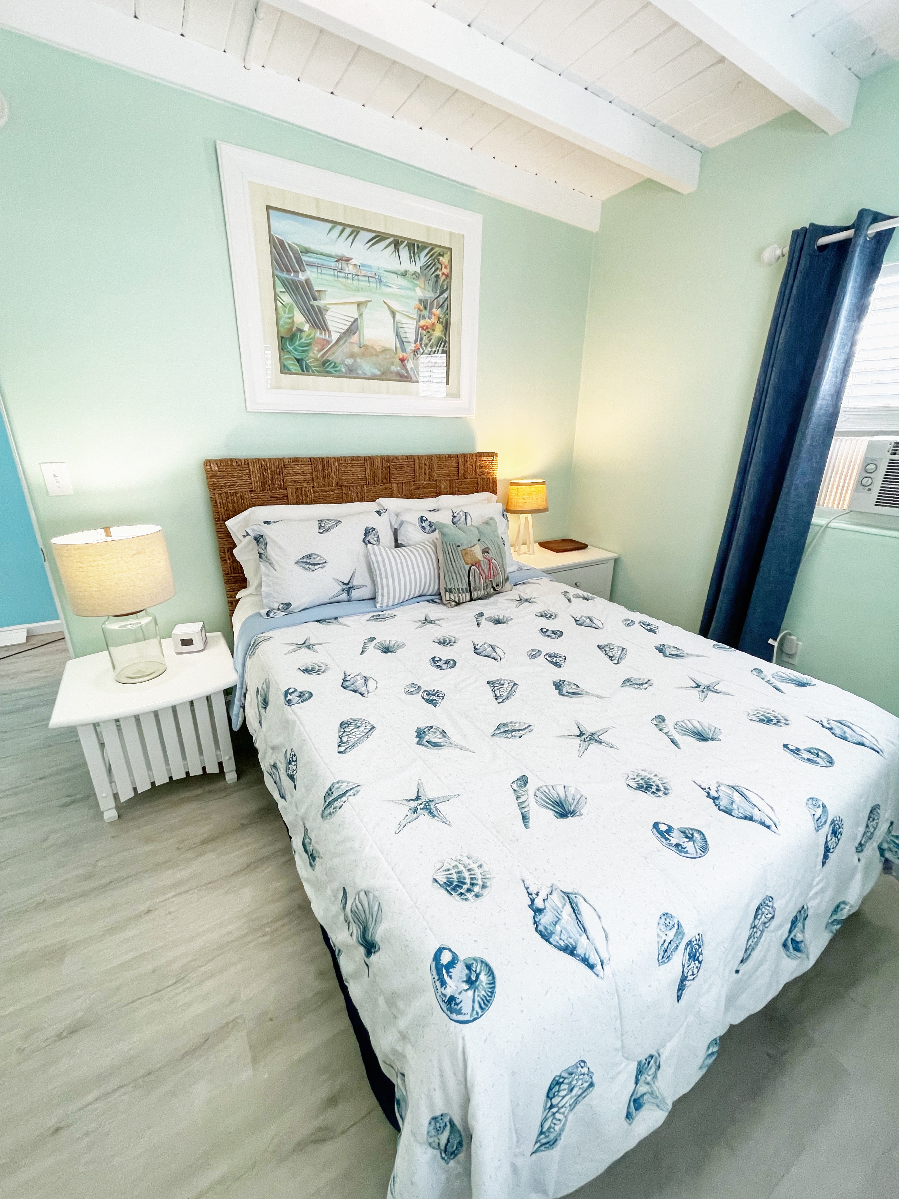 Cottage 201 interior photo